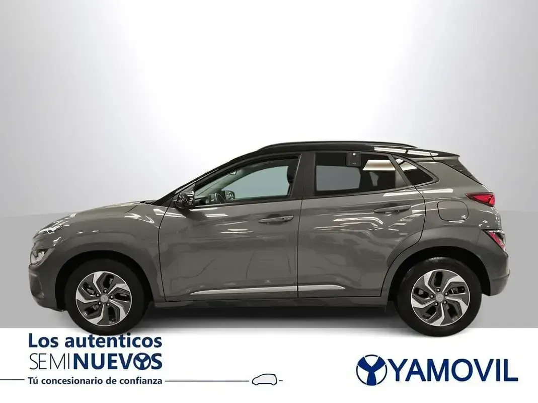Usado Hyundai Kona 141 CV (103 kW) 2022 Gris SUV