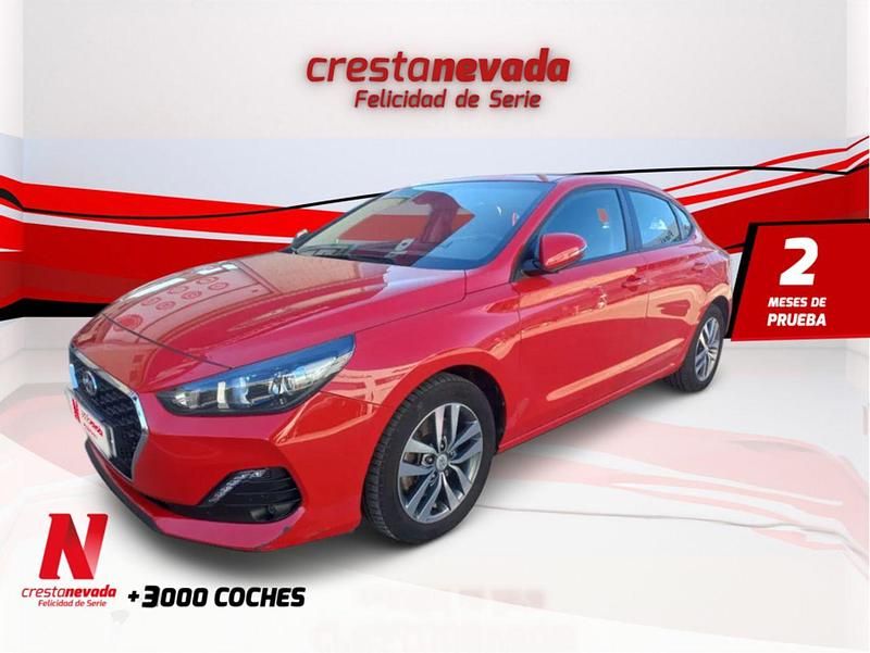 Rojo Usado 2019 Hyundai i30 GO! Utilitario | 16.990 € (Caro) - Imagen 1/4