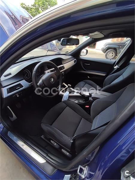 Usado BMW 325 Comfort Edition 197 CV (144 kW) 2011 Azul Familiar