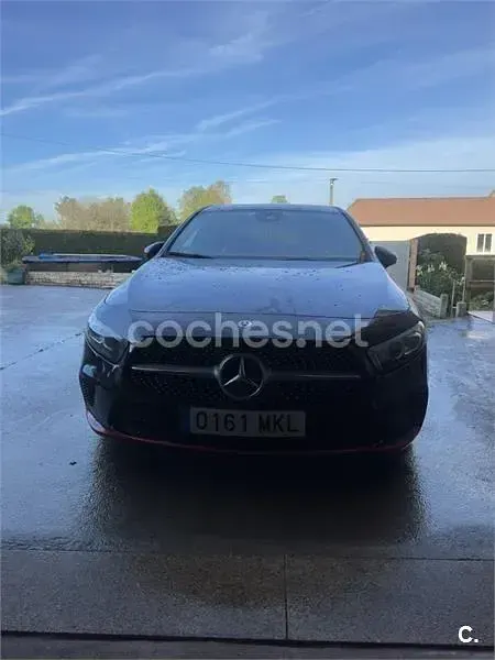 Usado Mercedes A180 109 CV (80 kW) 2019 Negro Berlina
