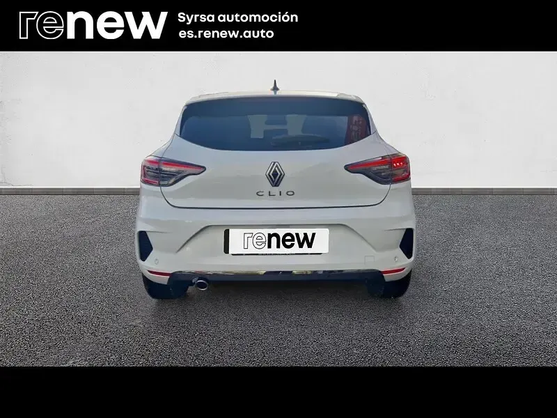 Usado Renault Clio V Techno 100 CV (73 kW) 2026 Gris Berlina