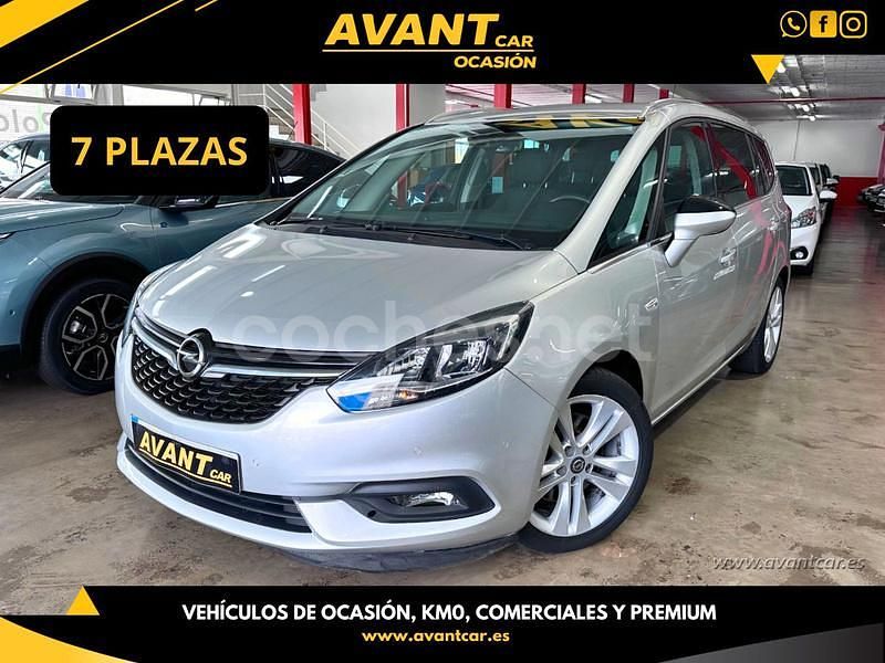 Usado Opel Zafira Innovation 136 CV (100 kW) 2019 Gris / plata Monovolumen