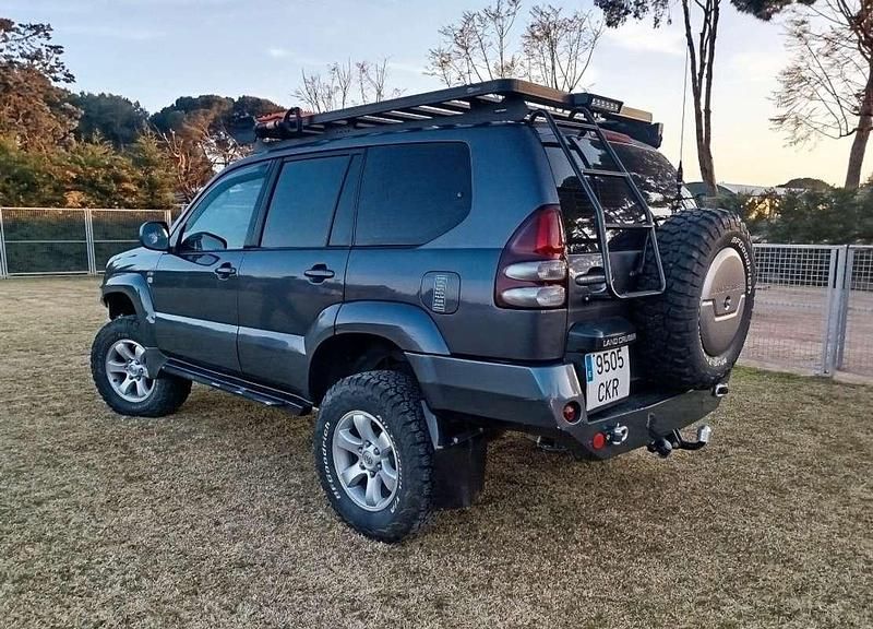 Usado Toyota Land Cruiser 163 CV (119 kW) 2003 Gris / plata SUV