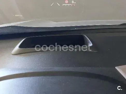 Usado Toyota Yaris Cross Plus 116 CV (85 kW) 2021 Gris / plata SUV