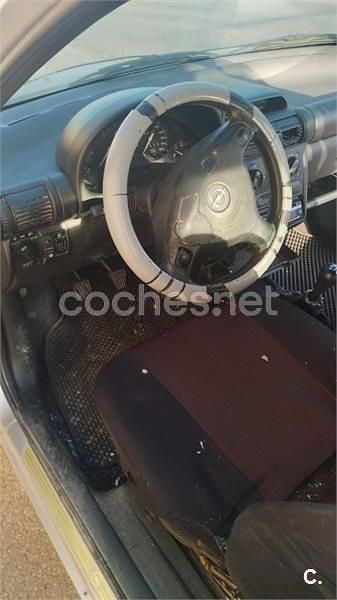 Usado Opel Corsa Eco 60 CV (44 kW) 1998 Gris / plata Utilitario