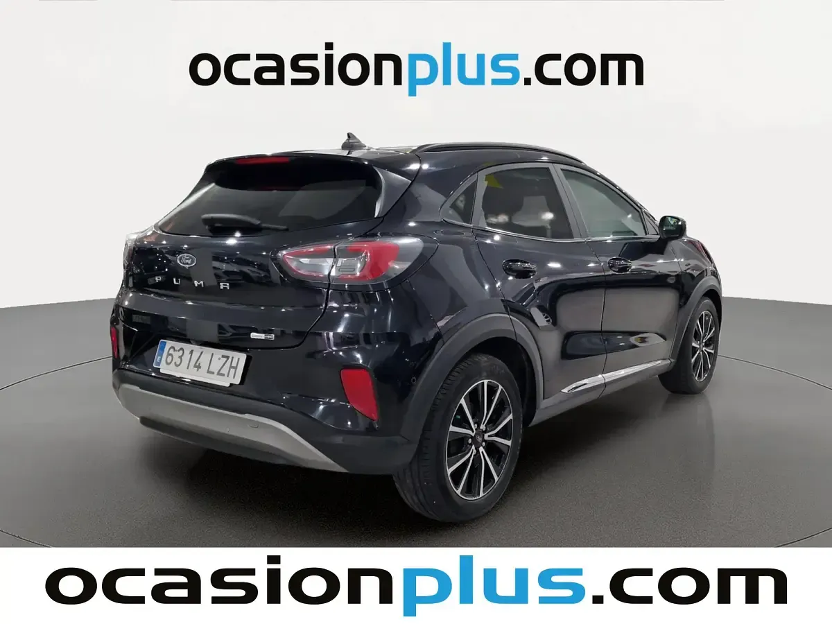 Usado Ford Puma Titanium 125 CV (91 kW) 2022 Negro SUV