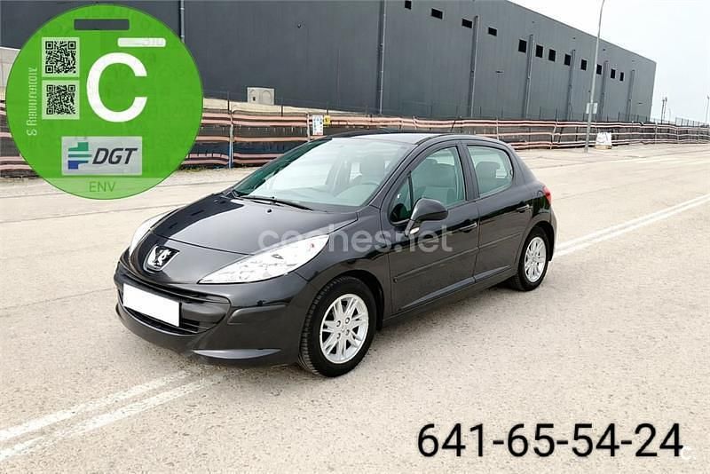 Usado Peugeot 207 90 CV (66 kW) 2007 Negro Berlina
