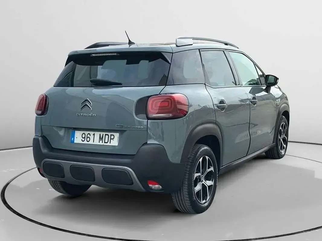 Usado Citroën C3 Aircross Shine 110 CV (80 kW) 2023 Gris SUV