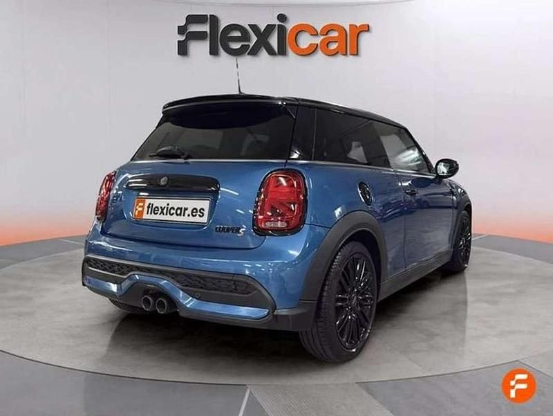 Usado Mini Cooper 178 CV (130 kW) 2022 Azul Utilitario