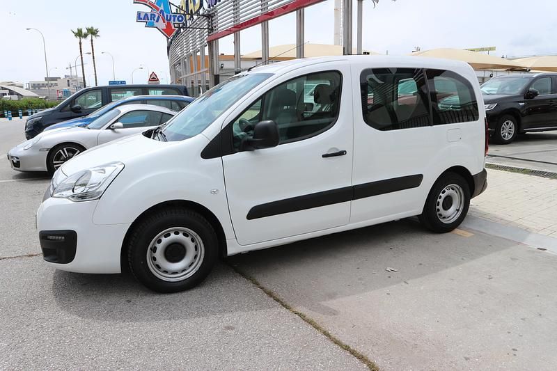 Blanco Usado 2018 Citroën Berlingo Live Monovolumen | 10.900 € (Un poco caro) - Imagen 1/4