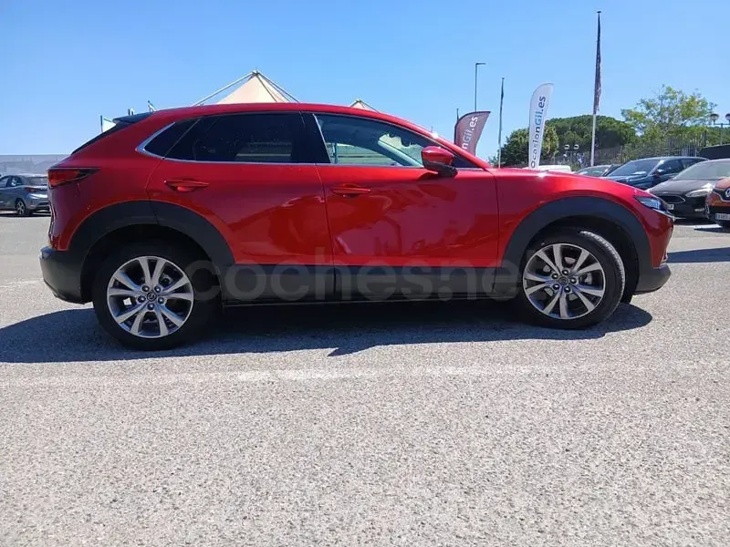 Usado Mazda CX-30 122 CV (89 kW) 2021 Granate SUV