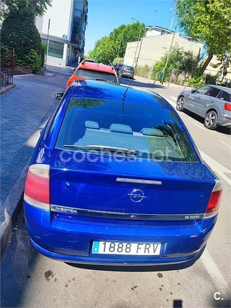 Usado Opel Vectra Elegance 150 CV (110 kW) 2007 Azul Berlina