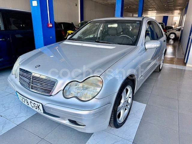 Gris / plata Usado 2001 Mercedes C180 Classic Berlina | 3490 € (Precio justo) - Imagen 1/4