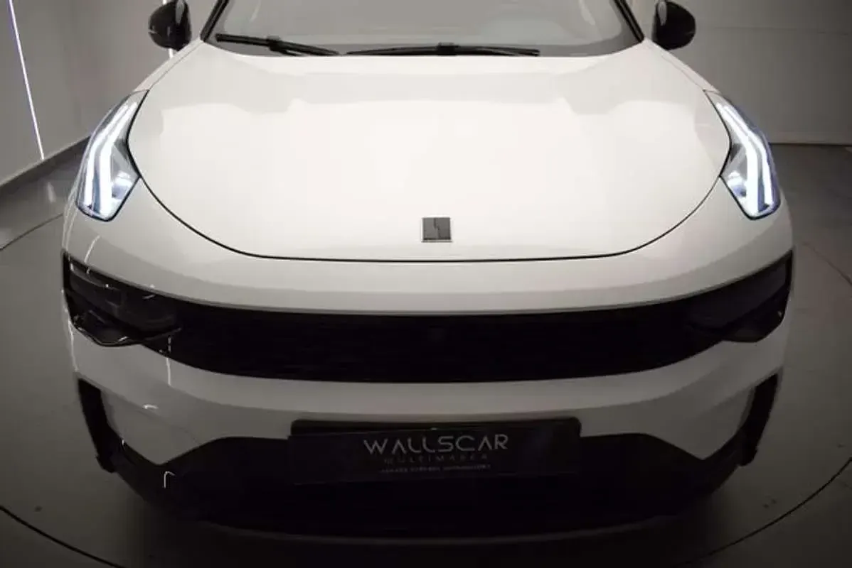 Usado Lynk & Co 01 279 CV (205 kW) 2026 Blanco SUV