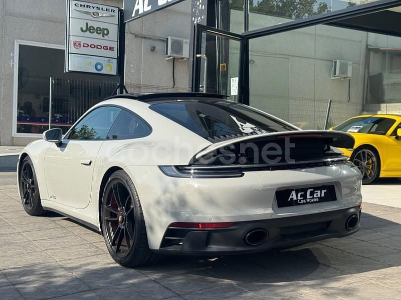 Usado Porsche 911 Carrera 4 GTS 480 CV (353 kW) 2024 Gris / plata Coupe