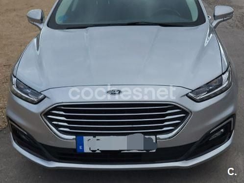 Gris / plata Usado 2020 Ford Mondeo Titanium Berlina | 16.000 € (Buen precio) - Imagen 1/4