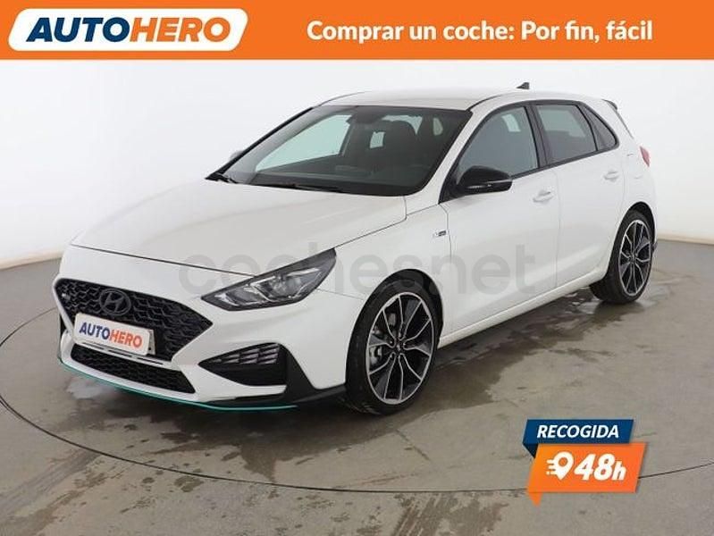 Usado Hyundai i30 N Line 120 CV (88 kW) 2022 Blanco Berlina