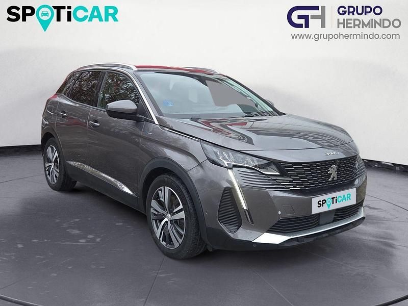 Usado Peugeot 3008 Allure 225 CV (165 kW) 2021 Gris / plata SUV