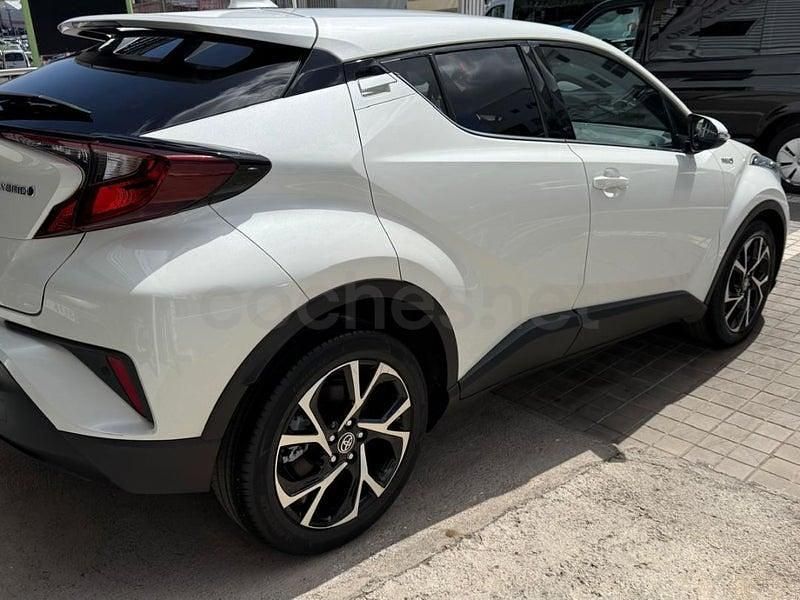 Usado Toyota C-HR Advance 122 CV (89 kW) 2020 Blanco SUV