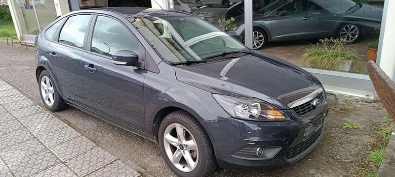 Brugt Ford Focus Trend 109 HK (80 kW) 2009 Grå Hatchback