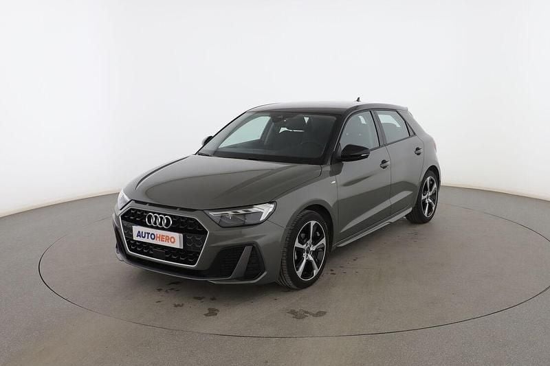 Gris Usado 2021 Audi A1 Comfort Utilitario | 20.799 € (Un poco caro) - Imagen 1/3