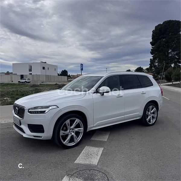 Usado Volvo XC90 Momentum 235 CV (172 kW) 2021 Blanco SUV