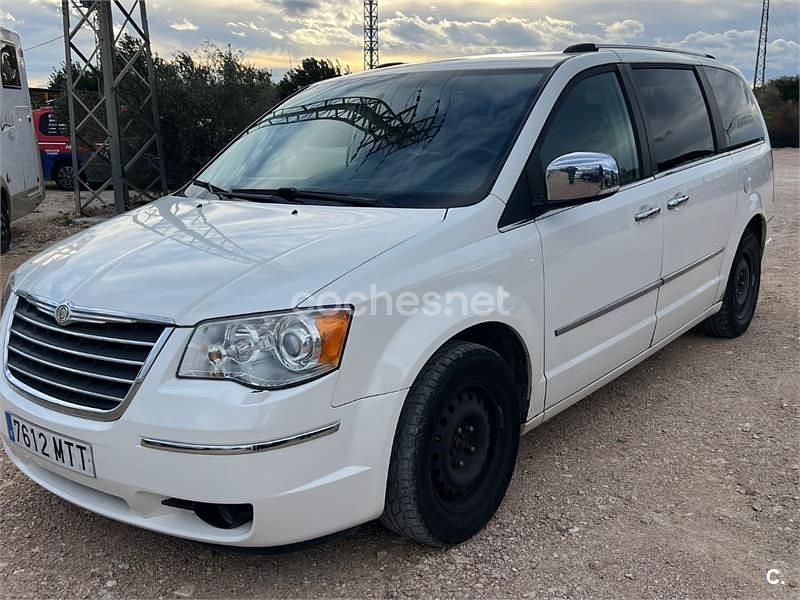 Usado Chrysler Grand Voyager Limited 163 CV (119 kW) 2010 Blanco Monovolumen