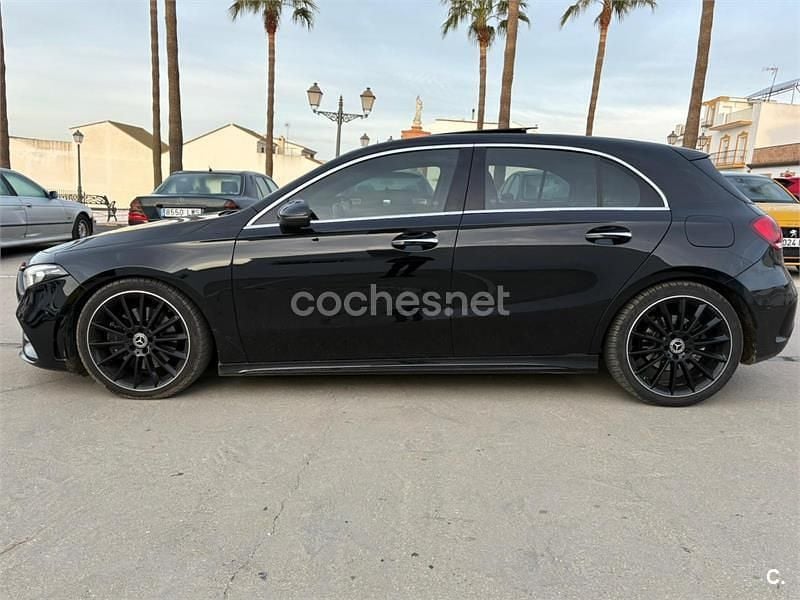Negro Usado 2020 Mercedes CLA220 Shooting Brake Familiar | 28.600 € (Precio justo) - Imagen 1/4