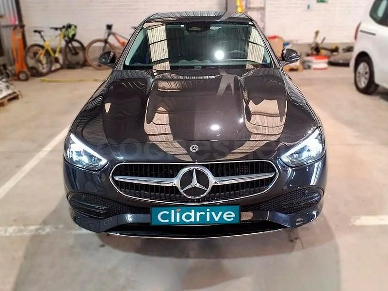 Usado Mercedes C220 200 CV (147 kW) 2024 Gris / plata Berlina
