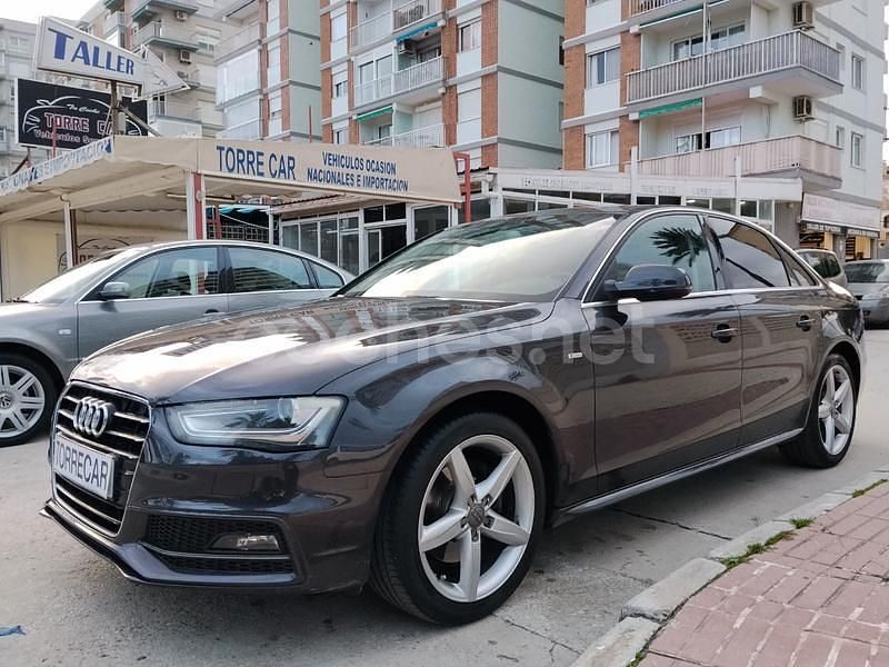 Usado Audi A4 S-Line 150 CV (110 kW) 2015 Gris / plata Berlina