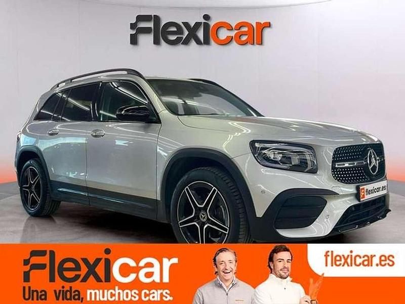 Usado Mercedes GLB200 150 CV (110 kW) 2024 Gris SUV