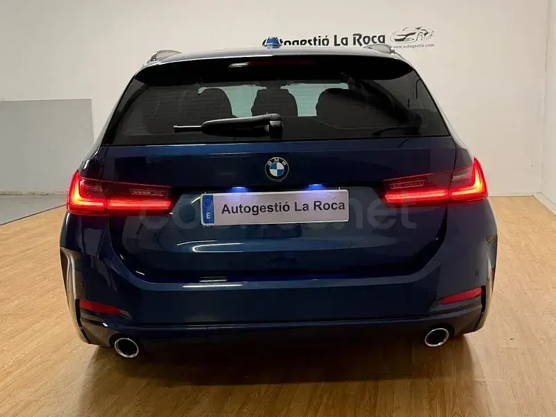 Usado BMW 318 150 CV (110 kW) 2024 Azul Familiar