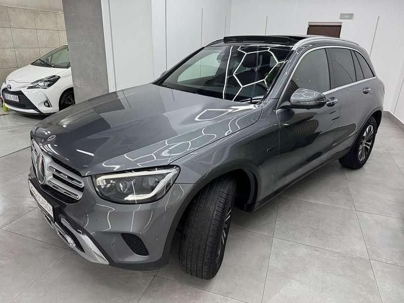 Usado Mercedes GLC300e 313 CV (230 kW) 2021 Gris Coupe