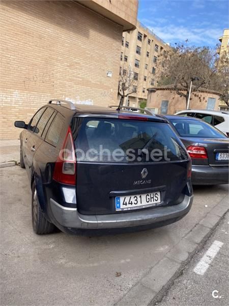Gris / plata Usado 2008 Renault Mégane GrandTour Familiar | 800 € (Super precio) - Imagen 1/1