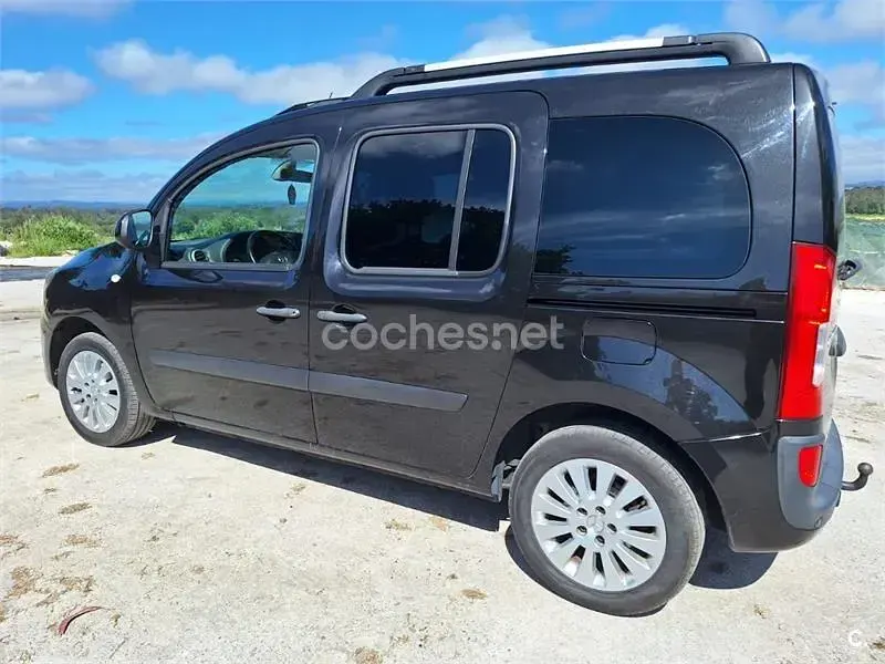 Usado Mercedes Citan 111 110 CV (80 kW) 2019 Negro Monovolumen