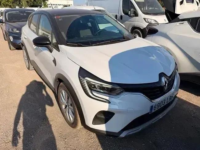 Usado Renault Captur Intens 101 CV (74 kW) 2021 Blanco SUV