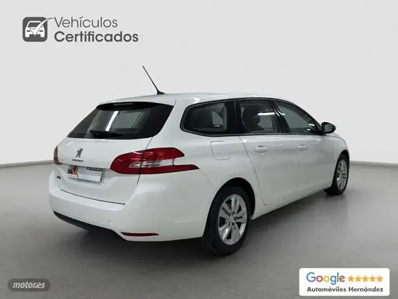 Usado Peugeot 308 SW Style 100 CV (73 kW) 2020 Blanco Familiar