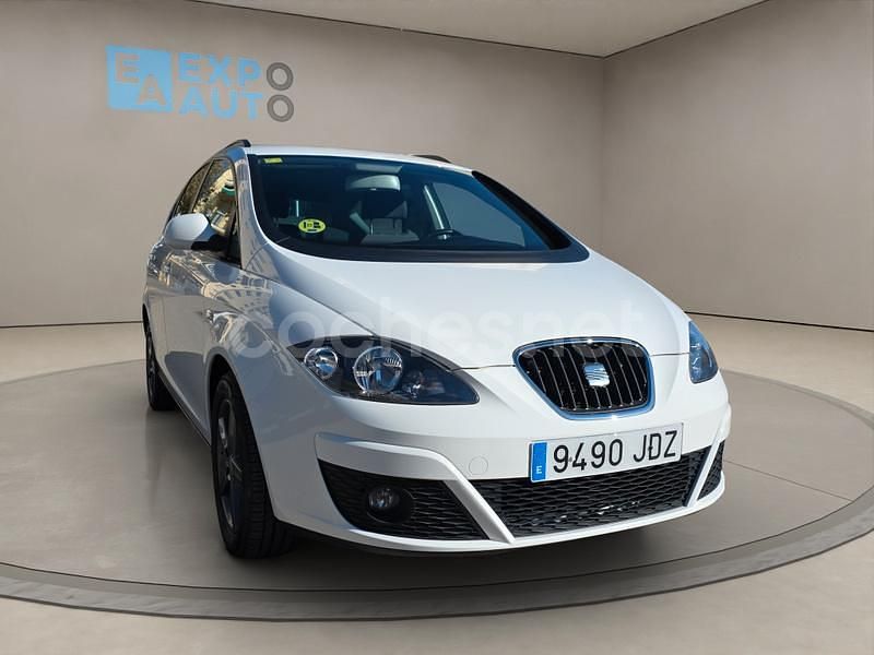 Usado Seat Altea XL I-Tech 105 CV (77 kW) 2015 Blanco Monovolumen