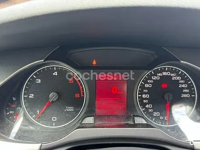Usado Audi A4 S-Line 143 CV (105 kW) 2009 Azul Berlina