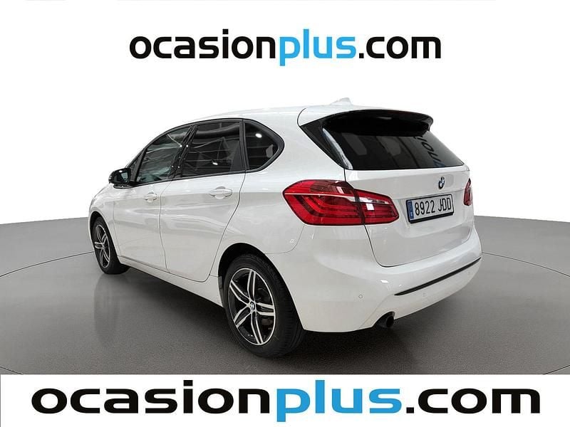 Usado BMW 218 150 CV (110 kW) 2015 Blanco Familiar