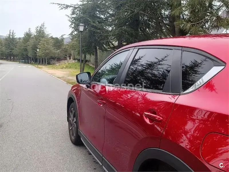 Usado Mazda CX-5 Newground 165 CV (121 kW) 2022 Rojo SUV