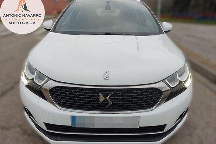 Usado Citroën DS3 So Chic 100 CV (73 kW) 2016 Utilitario