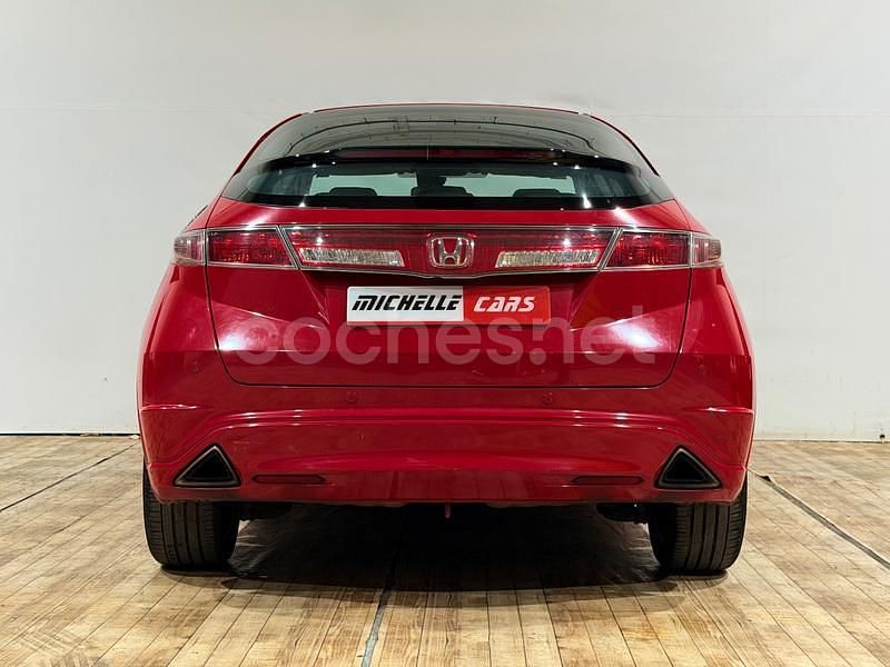 Usado Honda Civic Sport 140 CV (102 kW) 2011 Rojo Berlina