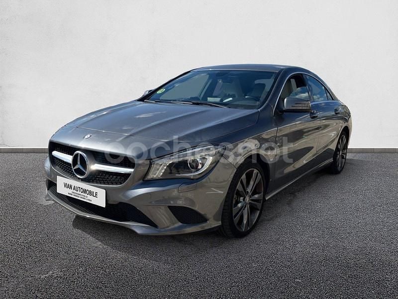 Gris / plata Usado 2014 Mercedes CLA200 Berlina | 18.490 € (Precio justo) - Imagen 1/4