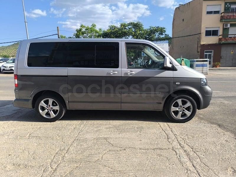 Usado VW Multivan Highline 174 CV (127 kW) 2006 Gris / plata Monovolumen