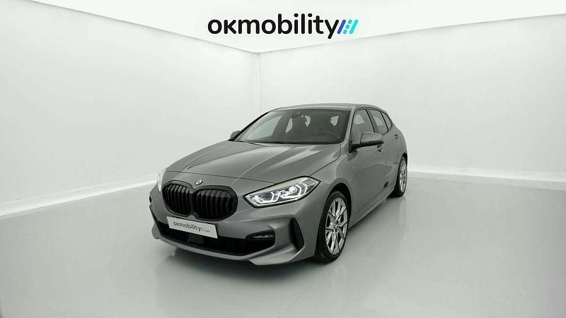 Usado BMW 116 M Sport 136 CV (100 kW) 2024 Plateado Utilitario