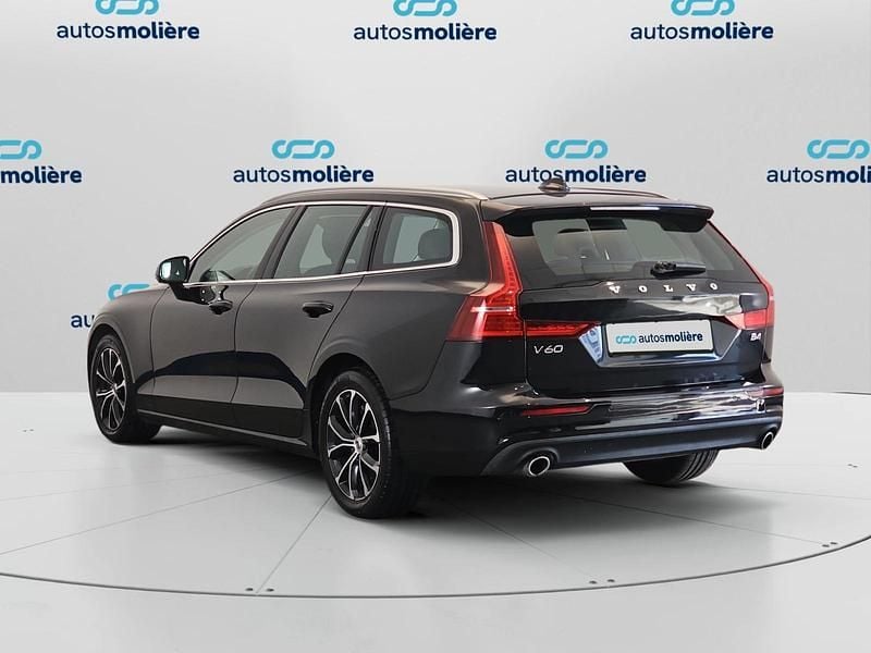 Usado Volvo V60 Momentum 197 CV (144 kW) 2021 Negro Familiar
