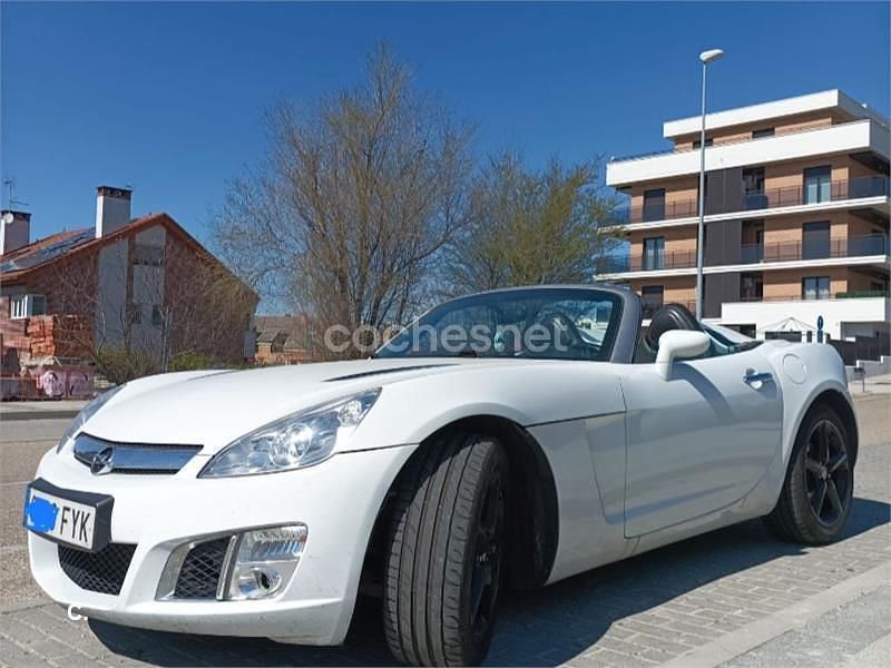 Usado Opel GT 264 CV (194 kW) 2008 Blanco Descapotable