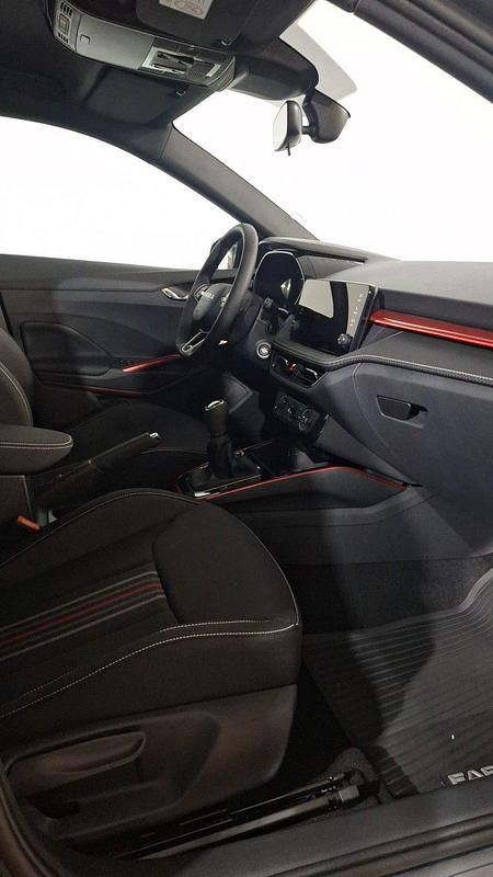 Usado Skoda Fabia Monte Carlo 115 CV (84 kW) 2025 Gris graphite metalizado/negro mágico Utilitario