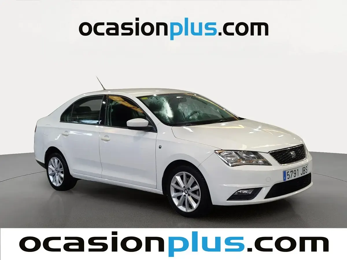 Usado Seat Toledo Reference 105 CV (77 kW) 2014 Blanco Utilitario